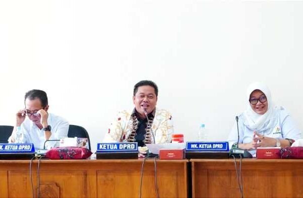 DPRD Pati Sepakat Tak Lanjutkan Pemakzulan Bupati Sudewo DPRD Pati Sepakat Tak Lanjutkan Pemakzulan Bupati Sudewo