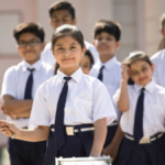 Berita utama rapat sekolah hari ini- 18 Oktober: Berita nasional, olahraga, dan dunia yang dipilih untuk Anda