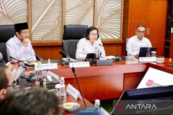 Indonesia mengincar kepemimpinan global dalam ekonomi syariah melalui pendidikan