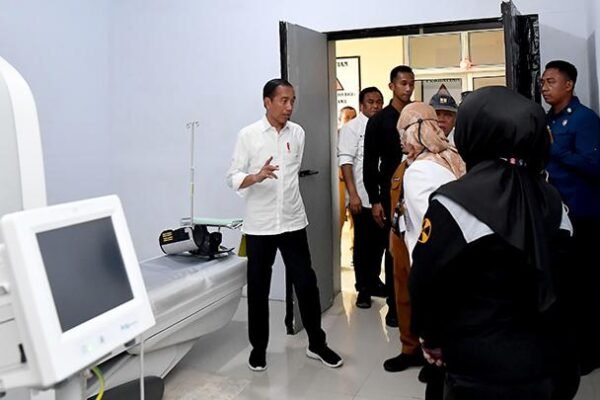 Jokowi Sahkan UU Kesehatan Baru, Izinkan Aborsi Bersyarat