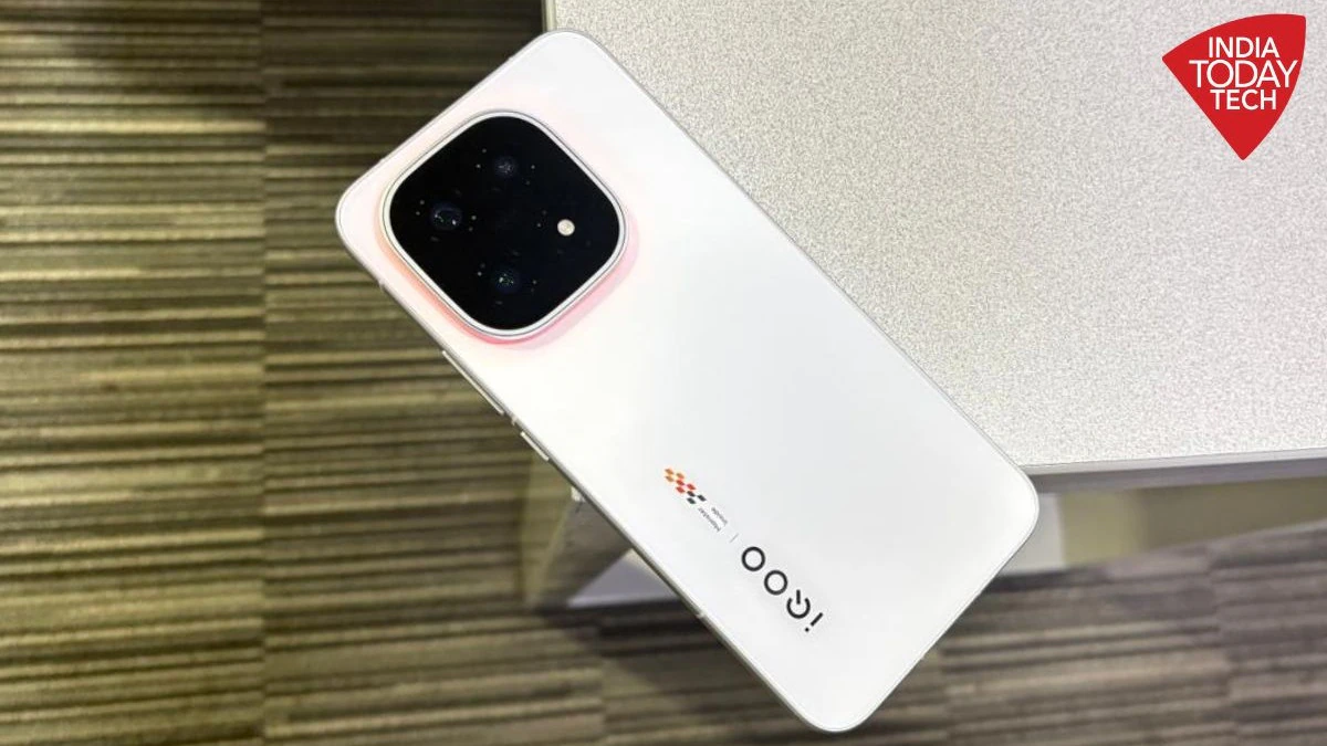 iQOO 15 akan diluncurkan di India hari ini pada pukul 12 siang: Cara menonton langsung dan apa yang diharapkan