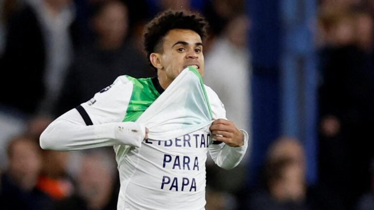 Liverpools feelings on Luis Diaz transfer ditengah percakapan penting dan panggilan pengganti