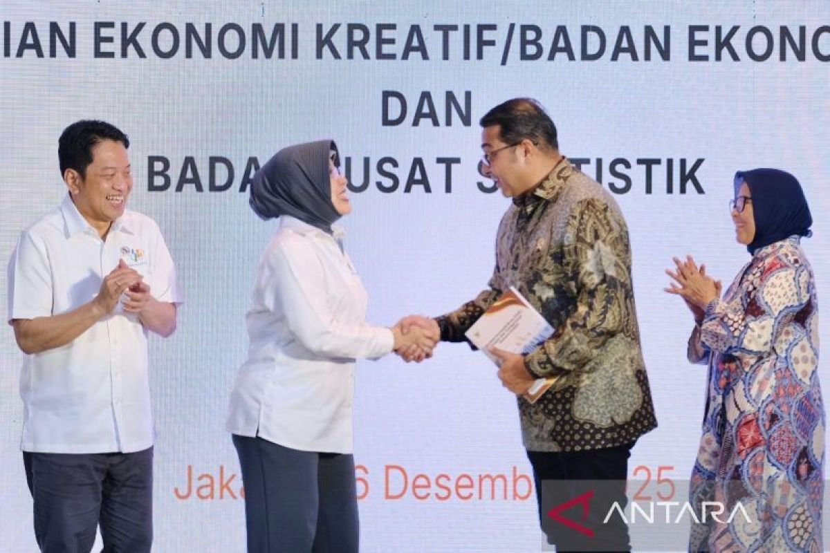 Ekonomi kreatif Indonesia melampaui target penciptaan lapangan kerja pada tahun 2025.
