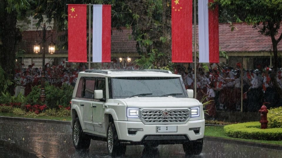 Perjanjian Kerjasama (MoU) telah ditandatangani untuk mobil nasional Indonesia, namun masih ada pertanyaan seputar proyek yang 'ambisius' ini.