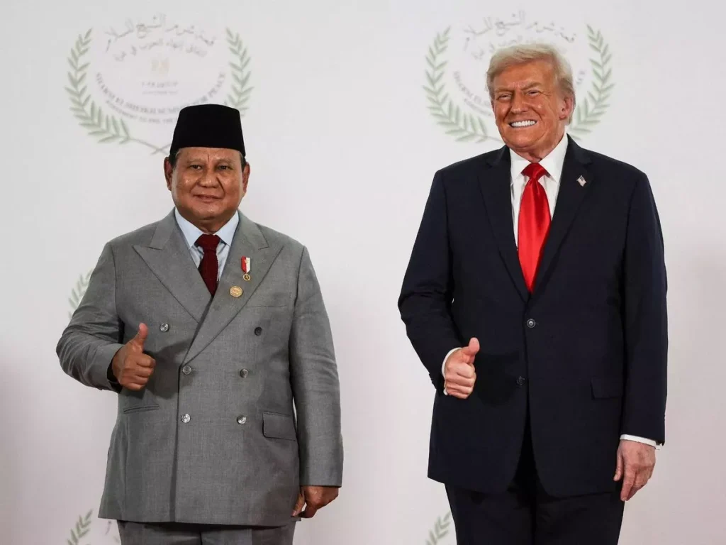 Trump memicu kemarahan setelah percakapan yang terekam secara tidak sengaja dengan presiden Indonesia terungkap.