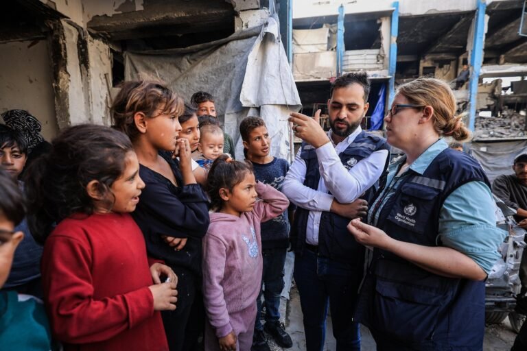 Badan-badan PBB menyambut baik kabar bahwa kelaparan telah berhasil ditekan di Jalur Gaza, namun memperingatkan bahwa kemajuan yang rapuh ini dapat terbalik tanpa dukungan yang lebih besar dan berkelanjutan.