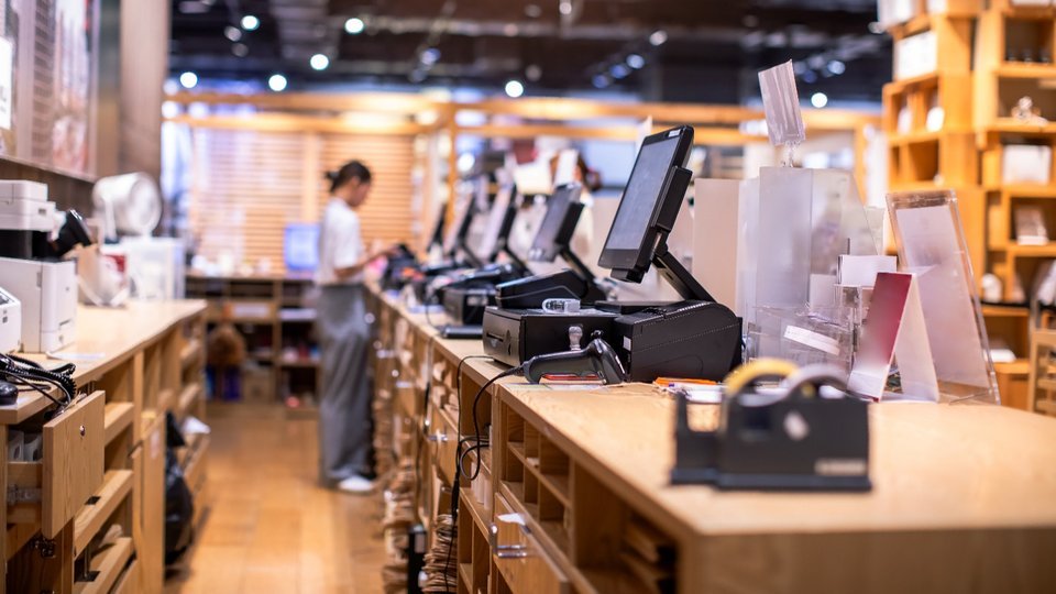 Pengecer gaya hidup bekerja sama dengan Jumpmind Commerce untuk kebutuhan pendaftaran.