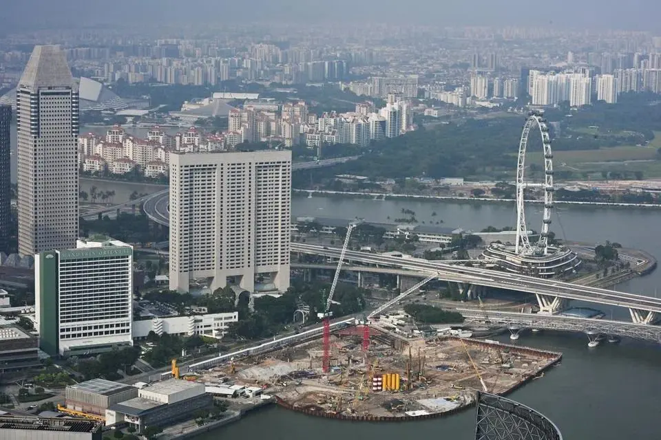 Beberapa titik panas terdeteksi di Bintan, namun kabut asap dari pulau di Indonesia tersebut diperkirakan tidak akan mencapai Singapura: NEA