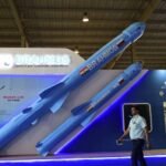 Indonesia akan membeli sistem rudal India-Rusia untuk pertahanan pantai.