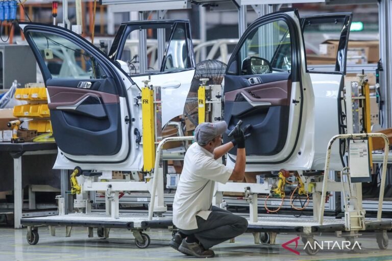Pertumbuhan ekonomi Indonesia diperkirakan akan meningkat menjadi 5–5,2 persen pada tahun 2026.