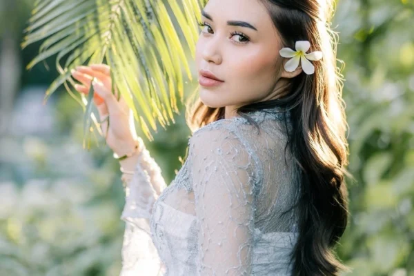 Influencer Indonesia Lula Lahfah, 26 tahun, ditemukan tewas di sebuah apartemen di Jakarta