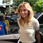 Pembuat Konten Dewasa Bonnie Blue Didenda dan Dimasukkan ke dalam ‘Daftar Hitam’ di Indonesia Selama 10 Tahun Setelah Ditangkap: Laporan