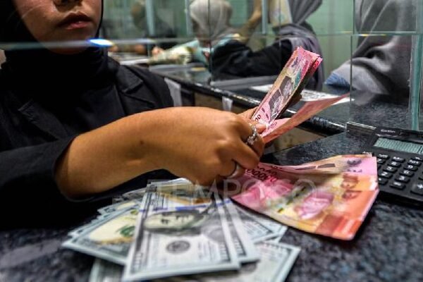 Rupiah Mencapai Level Terendah Sepanjang Sejarah, Bank Indonesia Berjanji Akan 'Menjaga Stabilitas'