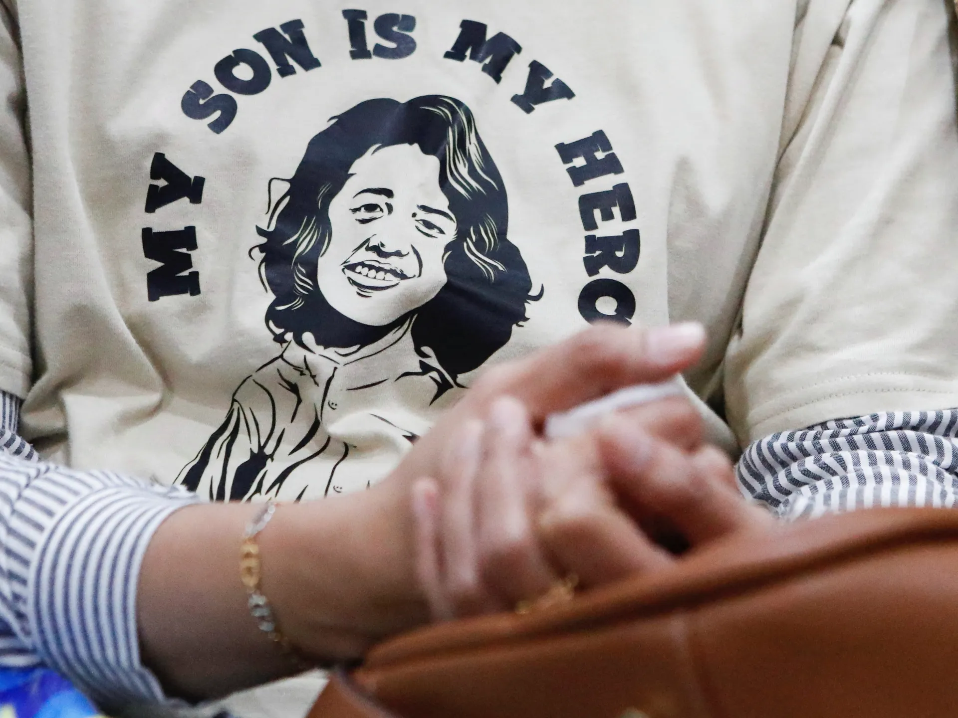 Sidang pengadilan di Indonesia terkait kematian anak-anak akibat sirup batuk beracun