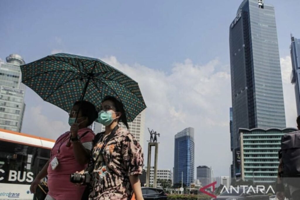 Kementerian membagikan tips untuk menjaga kesehatan saat cuaca panas