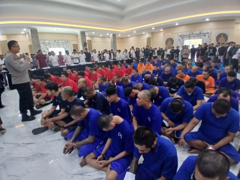 Kepolisian Jawa Tengah menahan ratusan orang dalam operasi pemberantasan kejahatan jalanan