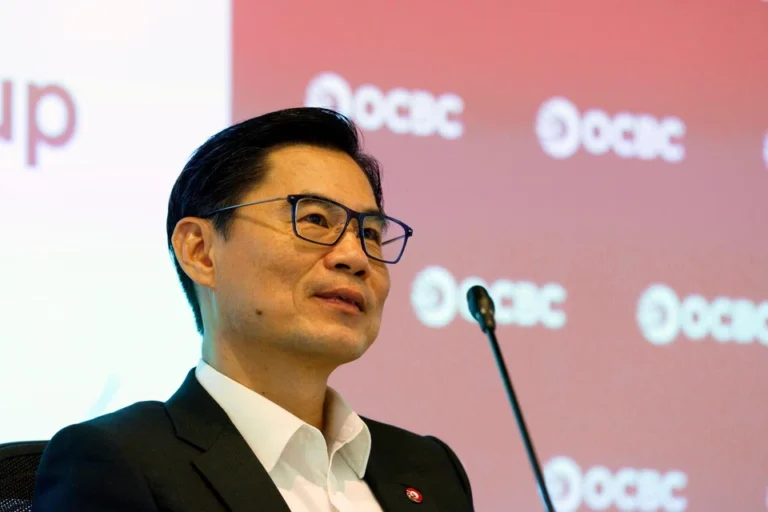 Kesepakatan OCBC di Indonesia memperkuat upaya pengembangan segmen kekayaan, dan mungkin menandai akan adanya lebih banyak merger dan akuisisi di bawah kepemimpinan CEO baru Tan Teck Long: para analis