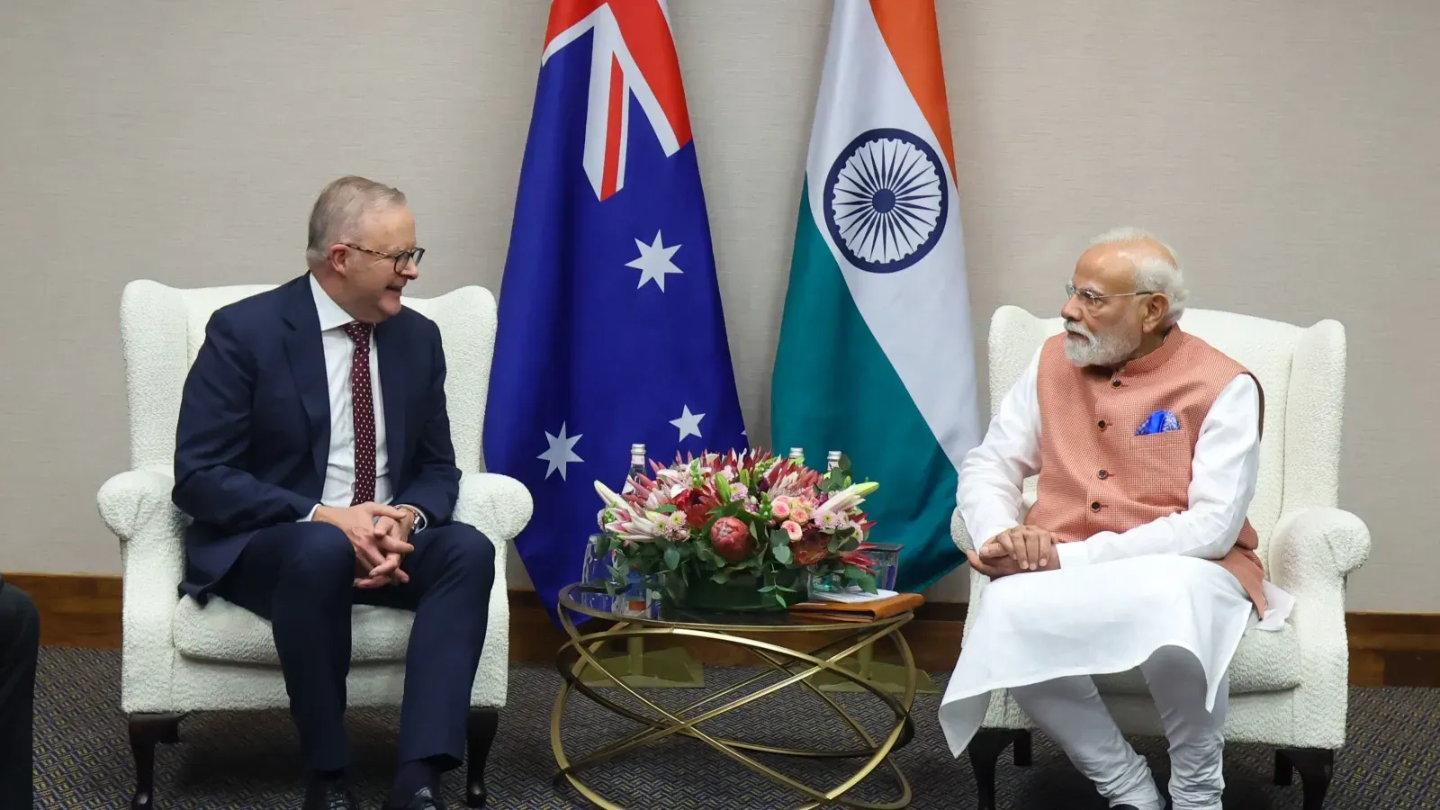 PM Modi memulai lawatan ke Indonesia, Australia, dan Selandia Baru dengan fokus pada perdagangan dan keamanan