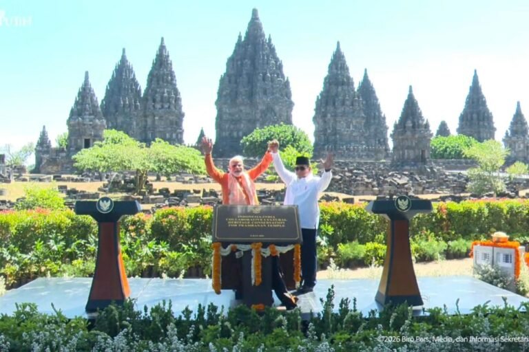 Prabowo memuji Prambanan sebagai simbol hubungan kuno antara Indonesia dan India