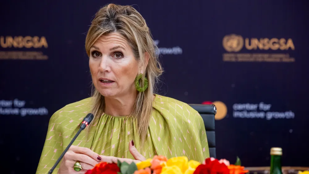 Ratu Maxima Memilih Gaun Hijau Karya Natan untuk Kunjungannya ke Indonesia