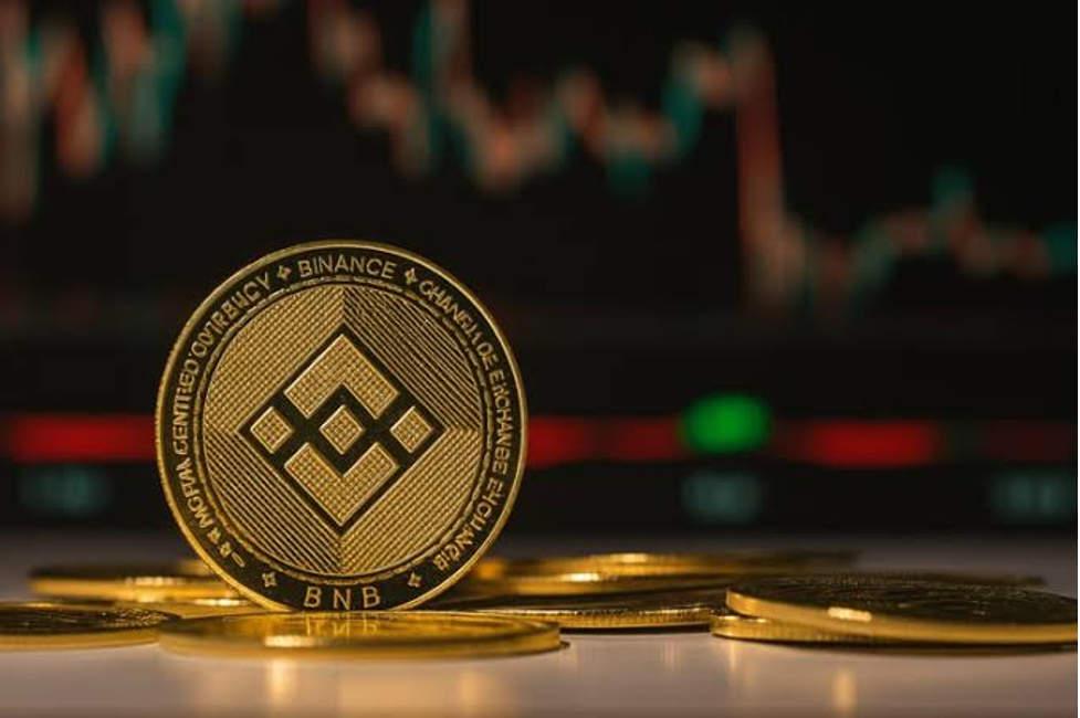 Berita Kripto Hari Ini: Prediksi Harga BNB Tahun 2026 Seiring MemeToro ($MT) Mengumumkan Fitur Keamanan ERC-8004 untuk Memecoins BNB