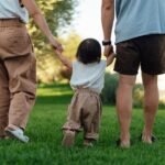 Pasangan orang tua asal Singapura ini mengadopsi seorang bayi dari Indonesia — kini mereka mungkin akan kehilangan sang bayi