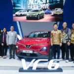 VinFast VF6 diluncurkan dalam varian setir kanan di Indonesia – SUV listrik segmen B dengan jangkauan hingga 399 km (WLTP); mulai dari RM103 ribu