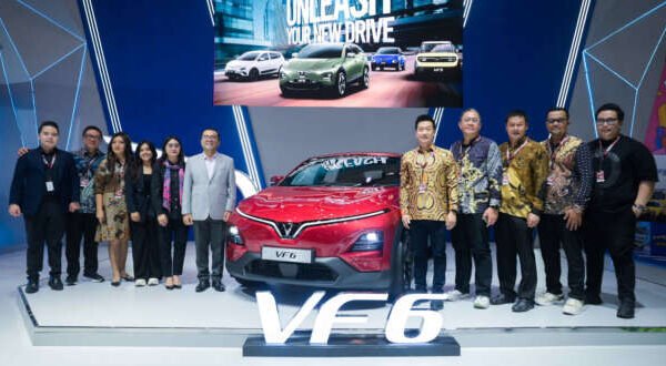 VinFast VF6 diluncurkan dalam varian setir kanan di Indonesia – SUV listrik segmen B dengan jangkauan hingga 399 km (WLTP); mulai dari RM103 ribu